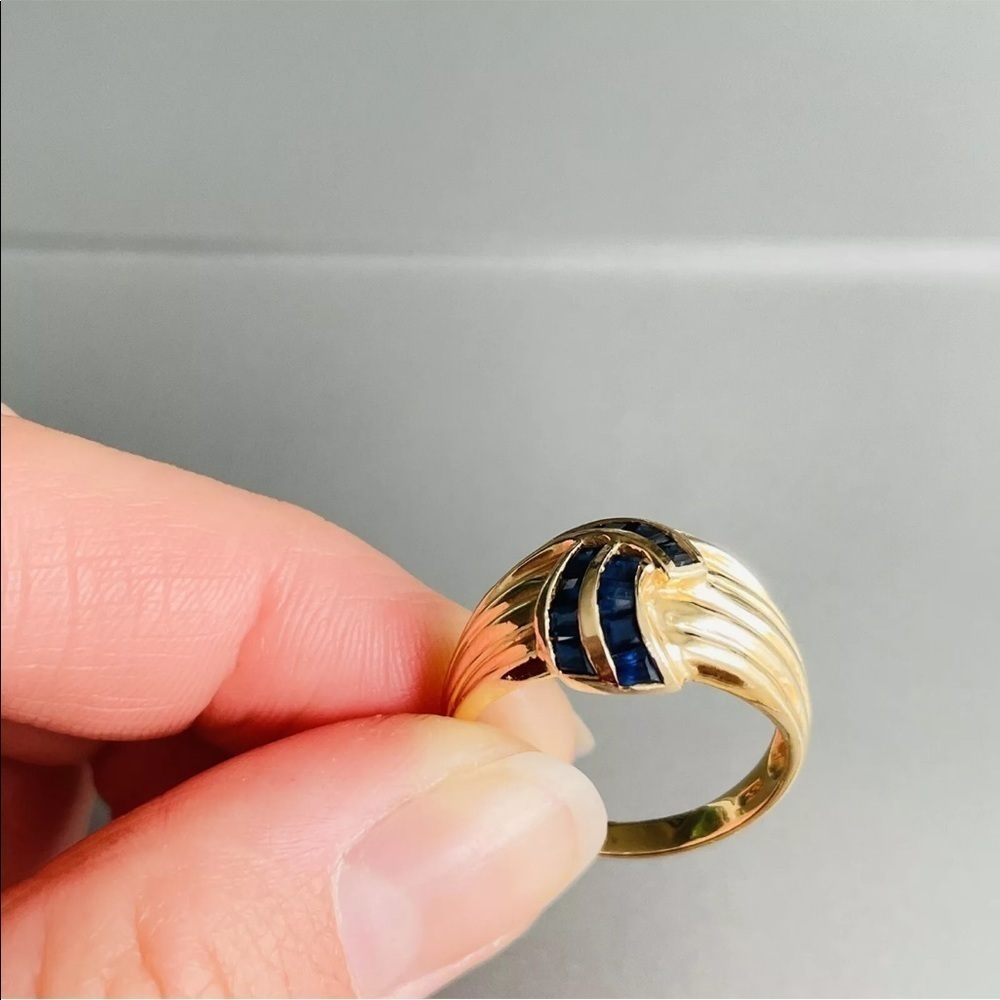 Vintage 14k Gold Genuine Sapphire Criss Cross Ribbon Dome Ring SIZE 9 - Picture 7 of 15